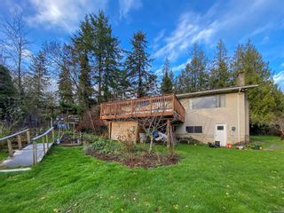 Photo 1: 375 Conway Rd in Saanich: SW Prospect Lake House for sale (Saanich West)  : MLS®# 863964