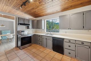 Photo 11: 3838 WOODCREST ROAD in Nelson: House for sale : MLS®# 2476723