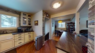 Photo 7: 9832 5 Street SE in Calgary: Acadia Detached for sale : MLS®# A1184105