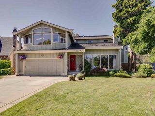 Photo 1: 11771 PLOVER Drive in Richmond: Westwind House for sale in "WESTWIND" : MLS®# R2484698