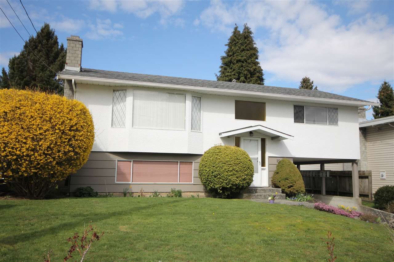 Photo 1: Photos: 15681 GOGGS Avenue: White Rock House for sale in "White Rock" (South Surrey White Rock)  : MLS®# R2151652
