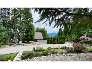 Photo 42: 1406 Huckleberry Drive in Sorrento: House for sale : MLS®# 10308579