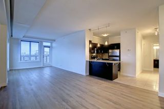 Photo 8: 2111 8880 Horton Road SW in Calgary: Haysboro Apartment for sale : MLS®# A1175537