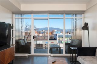 Photo 5: 305 256 E 2ND Avenue in Vancouver: Mount Pleasant VE Condo for sale in "The Jacobsen" (Vancouver East)  : MLS®# R2898958