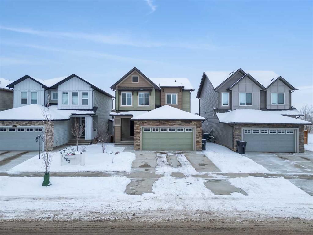 1604  Monteith Drive Southeast, High River