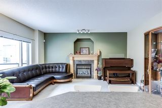 Photo 1: 142 WEST SPRINGS Place SW in Calgary: West Springs Detached for sale : MLS®# C4301282