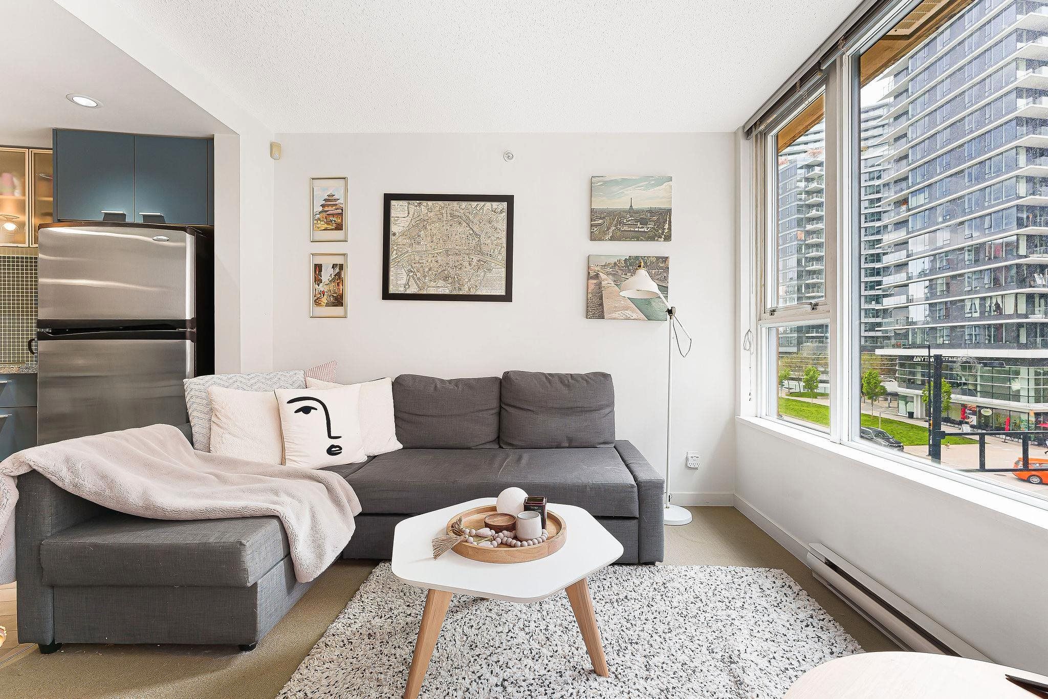 Main Photo: 507 33 SMITHE Street in Vancouver: Yaletown Condo for sale in "Coopers Lookout" (Vancouver West)  : MLS®# R2777509