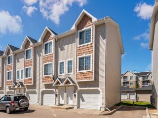 Photo 1: 10 243 Herold Terrace in Saskatoon: Lakewood S.C. Residential for sale : MLS®# SK815541