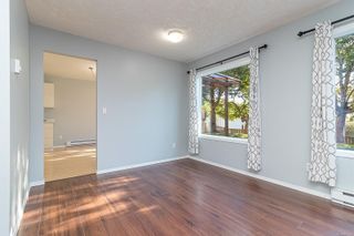 Photo 9: 807 Lampson St in Esquimalt: Es Old Esquimalt Half Duplex for sale : MLS®# 942167