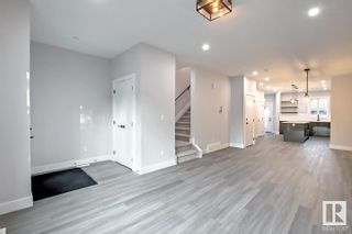 Photo 3: 11228 72 Avenue in Edmonton: Zone 15 House Half Duplex for sale : MLS®# E4328696