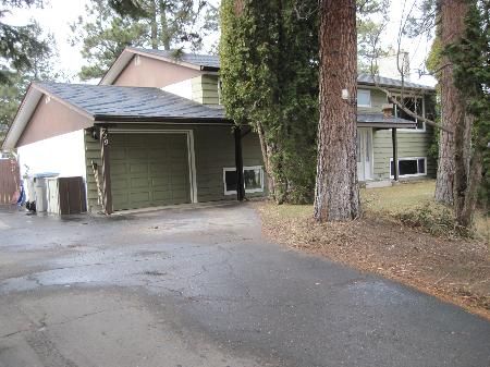 Main Photo: 729 Gleneagles Drive: House for sale (Sahali)  : MLS®# 86475