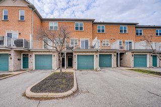 Photo 1: 113 Pond Drive in Markham: Commerce Valley Condo for sale : MLS®# N5842933