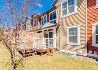 Photo 6: 39 Chaparral Valley Gardens SE in Calgary: Chaparral Row/Townhouse for sale : MLS®# A1213121