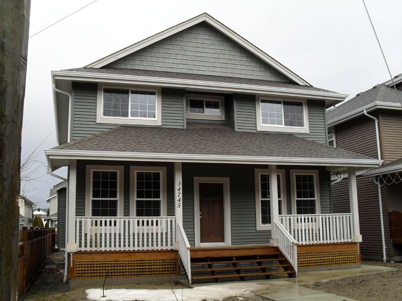 Main Photo: 34745 3RD AVE in ABBOTSFORD: Poplar House for rent in "HUNTINGDON VILLAGE" (Abbotsford) 