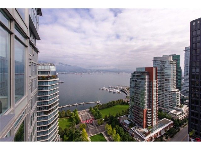 Main Photo: 2804 1205 W HASTINGS Street in Vancouver: Coal Harbour Condo for sale in "CIELO" (Vancouver West)  : MLS®# V1026183