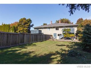 Photo 20: 1609 Chandler Ave in VICTORIA: Vi Fairfield East Half Duplex for sale (Victoria)  : MLS®# 744079
