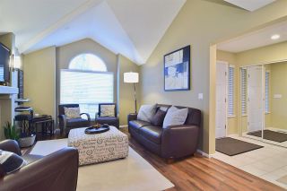 Photo 2: 8422 214B Street in Langley: Walnut Grove House for sale in "Forest Hills" : MLS®# R2030916
