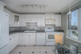 Photo 9: 1706 3190 GLADWIN Road in Abbotsford: Central Abbotsford Condo for sale in "REGENCY 3" : MLS®# R2838554
