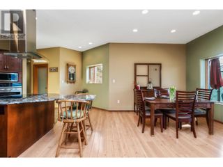 Photo 15: 2711 Sun Ridge Place in Tappen: House for sale : MLS®# 10270077