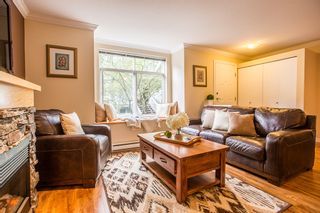 Photo 3: 40 7488 SOUTHWYNDE Avenue in Burnaby: South Slope Townhouse for sale in "Ledgestone 1 by Adera" (Burnaby South)  : MLS®# R2091823