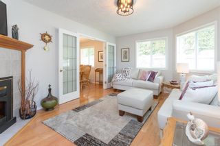Photo 10: 6264 Springlea Rd in Central Saanich: CS Tanner House for sale : MLS®# 962042