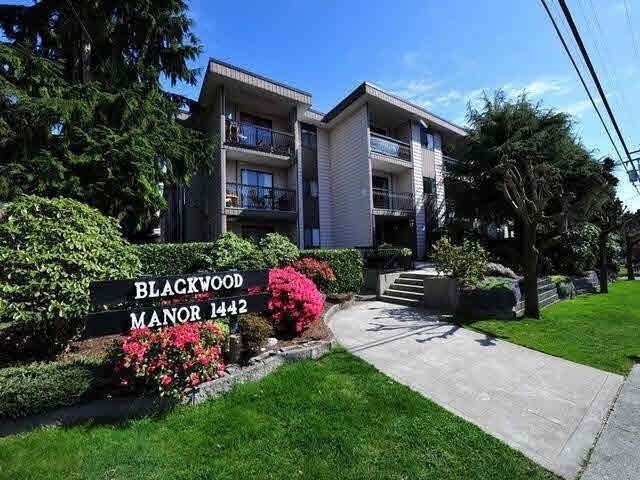 Main Photo: 115 1442 BLACKWOOD Street: White Rock Condo for sale in "Blackwood Manor" (South Surrey White Rock)  : MLS®# R2433629