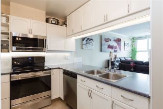 Photo 6: 1202 1250 QUAYSIDE Drive in New Westminster: Quay Condo for sale in "THE PROMENADE" : MLS®# R2207043