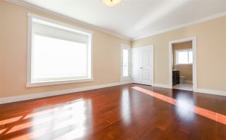 Photo 12: 8094 GILLEY AVENUE in Burnaby: South Slope House for sale (Burnaby South)  : MLS®# R2233466