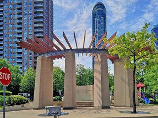 Photo 38: 1204 1 Elm Drive W in Mississauga: City Centre Condo for sale : MLS®# W8231192