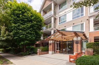 Photo 19: 214 3651 FOSTER Avenue in Vancouver: Collingwood VE Condo for sale in "FINALE" (Vancouver East)  : MLS®# R2389057