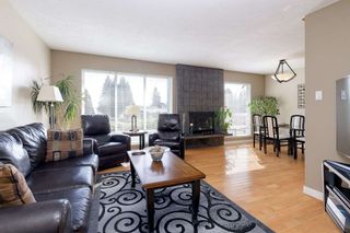 Photo 2: 3033 FLEET Street in Coquitlam: Ranch Park House for sale : MLS®# R2549858