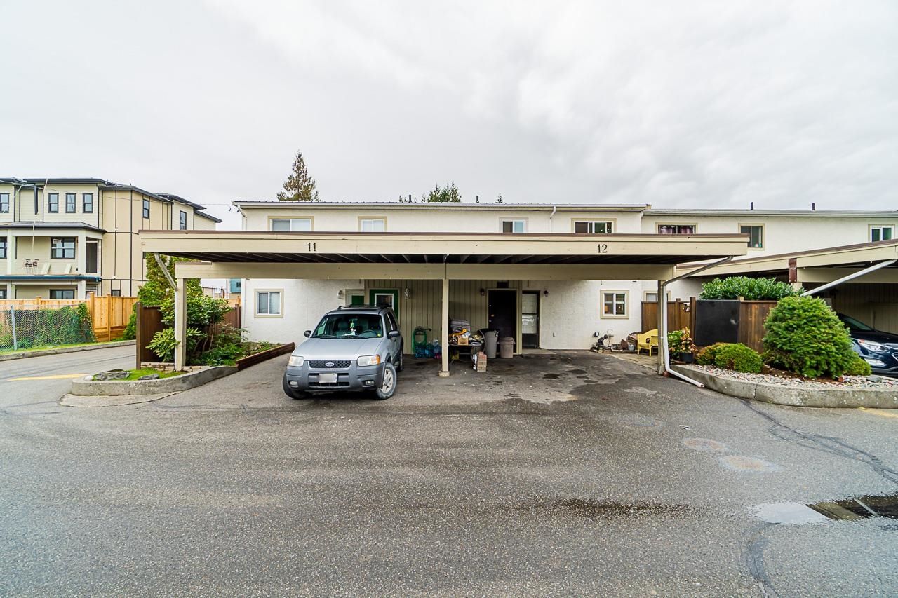Main Photo: 12 9473 HAZEL Street in Chilliwack: Chilliwack E Young-Yale Townhouse for sale : MLS®# R2626078