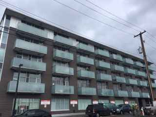 Photo 2: 407 4310 HASTINGS STREET in Burnaby: Willingdon Heights Condo for sale (Burnaby North)  : MLS®# R2034487