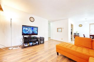 Photo 2: 3 25 GARDEN Drive in Vancouver: Hastings Condo for sale (Vancouver East)  : MLS®# R2275368