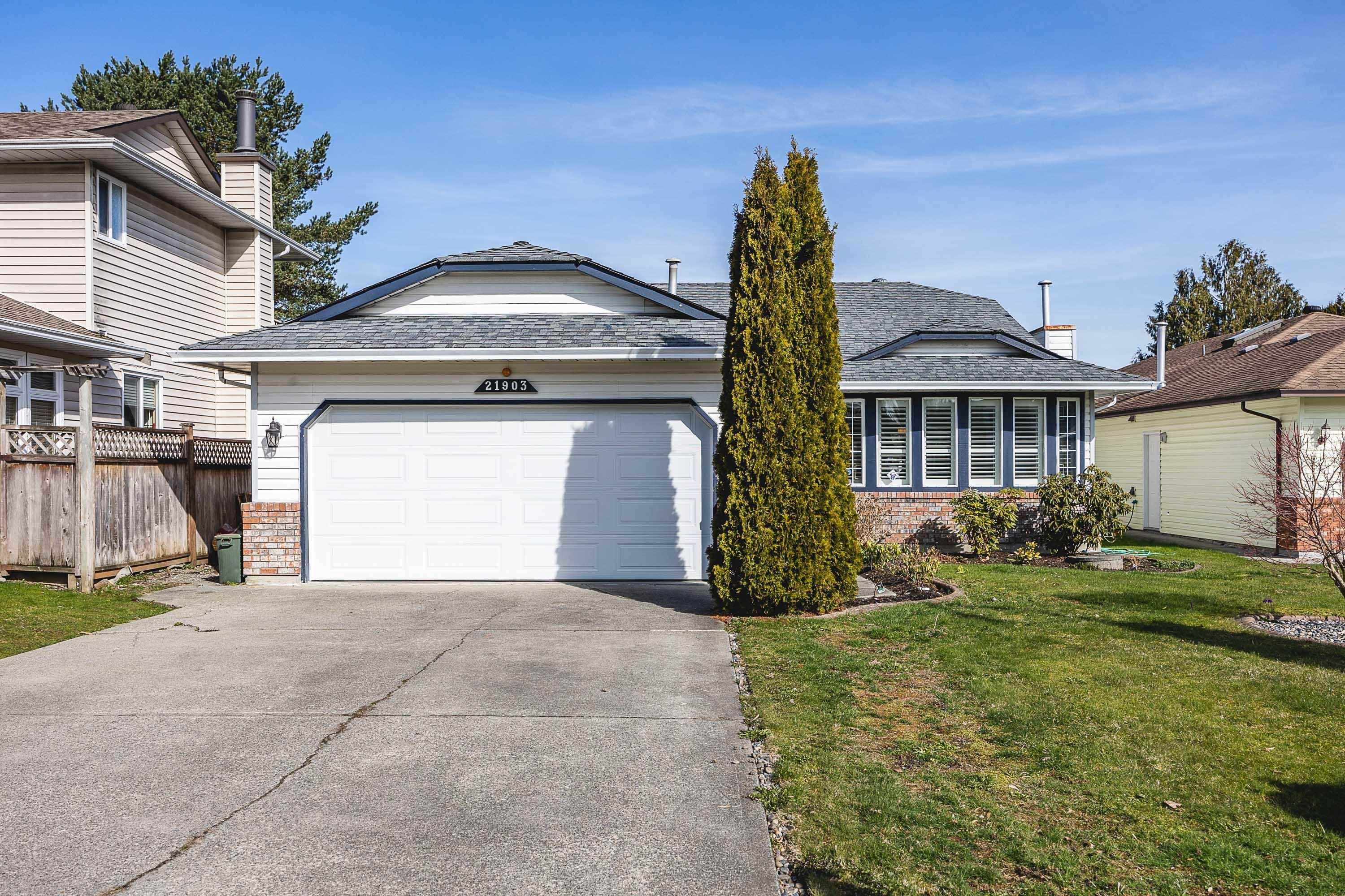Main Photo: 21903 126 Avenue in Maple Ridge: West Central House for sale in "DAVIDSON SUBDIVISION" : MLS®# R2760276