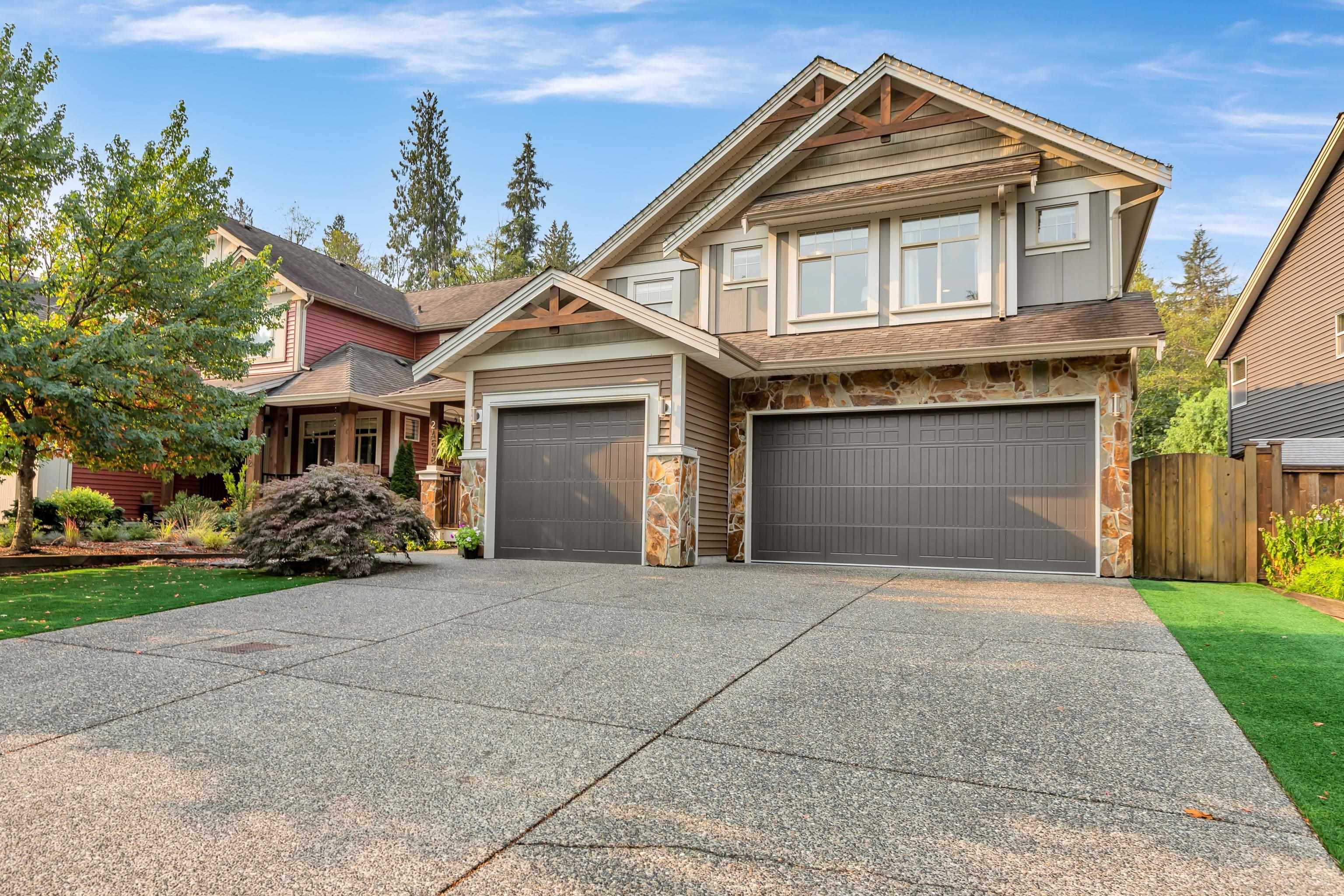 Main Photo: 24608 KIMOLA Drive in Maple Ridge: Albion House for sale in "HIGHLAND FOREST" : MLS®# R2723860