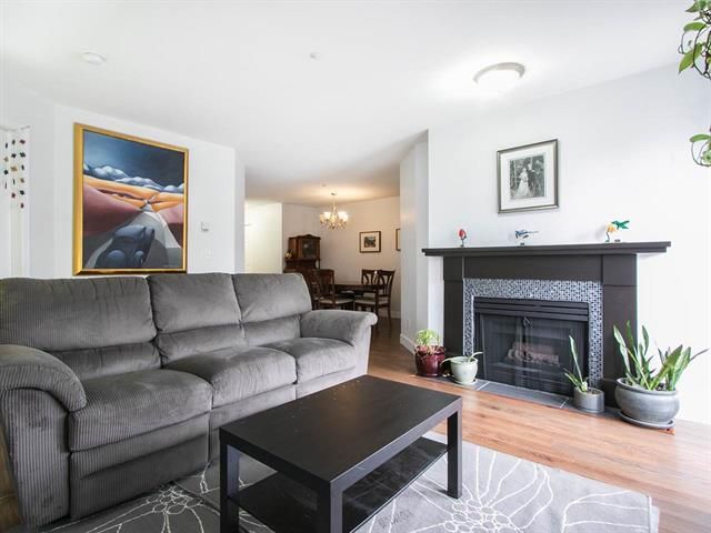 Main Photo: 305 2736 Victoria Street in Vancouver: Grandview VE Condo for sale (Vancouver East)  : MLS®# R2045239