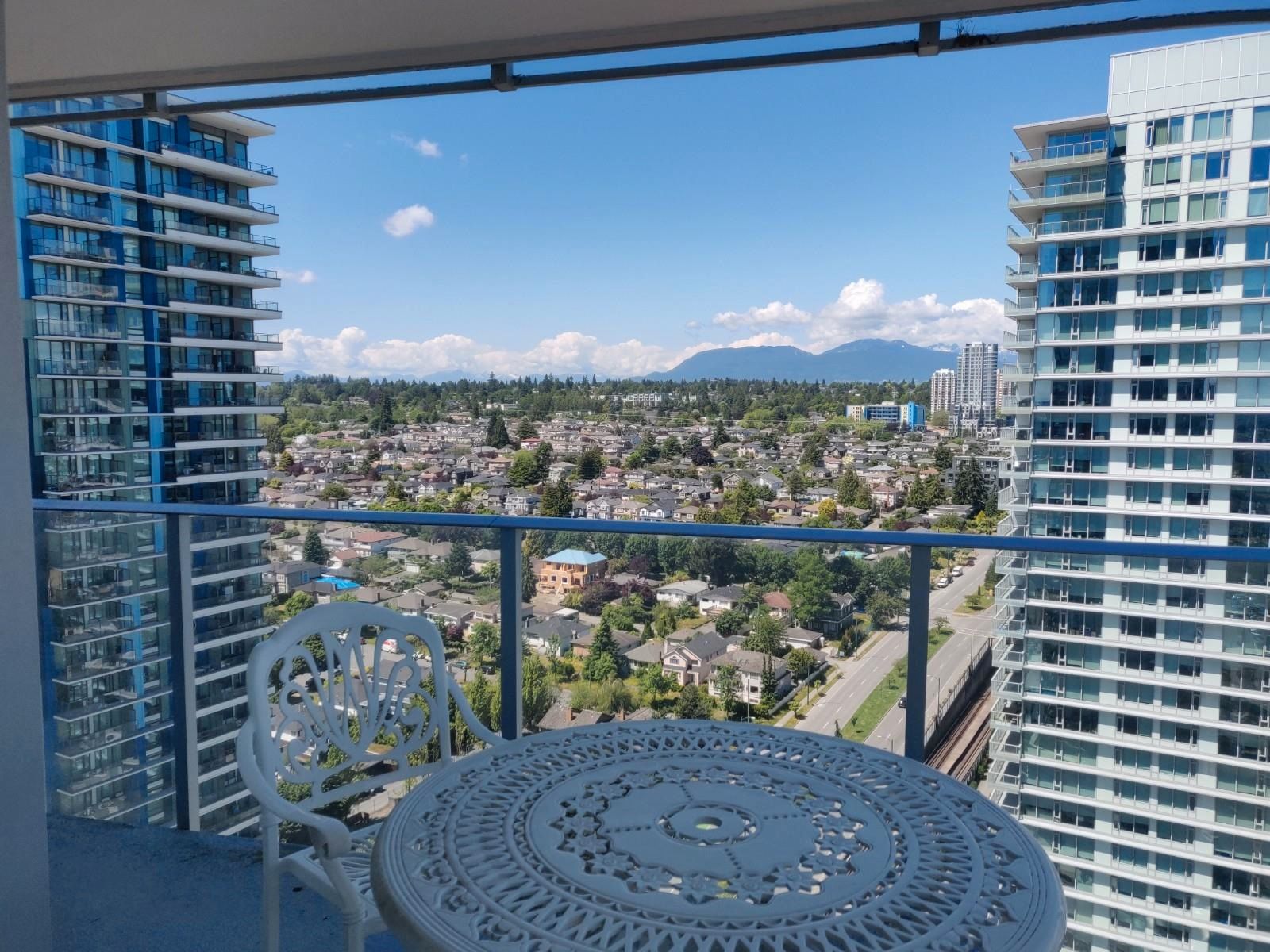 Photo 9: Photos: 2507 488 SW MARINE Drive in Vancouver: Marpole Condo for sale in "Marine Gateway" (Vancouver West)  : MLS®# R2705543