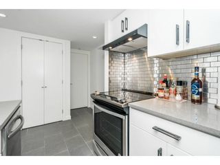 Photo 10: 2206 688 ABBOTT Street in Vancouver: Downtown VW Condo for sale in "FIRENZE" (Vancouver West)  : MLS®# R2259135