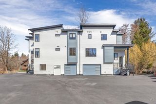 Photo 3: 1342 ZENITH Road in Squamish: Brackendale 1/2 Duplex for sale : MLS®# R2869711