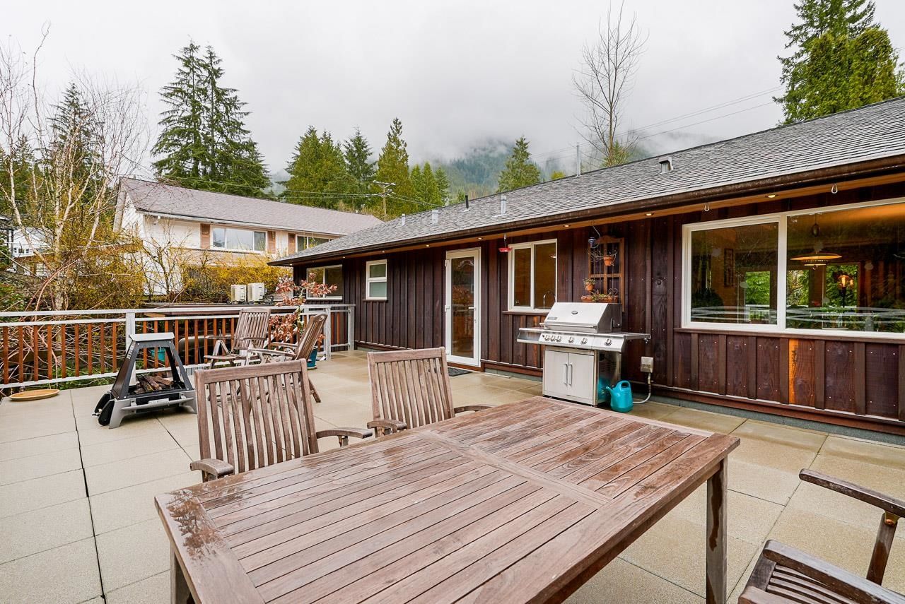 Photo 22: Photos: 5055 SHIRLEY Avenue in North Vancouver: Canyon Heights NV House for sale in "Canyon Heights" : MLS®# R2667638