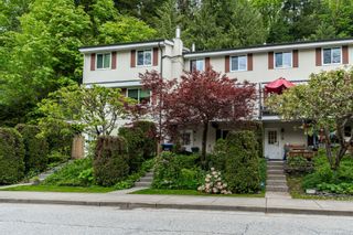 Photo 1: 2 10000 VALLEY Drive in Squamish: Valleycliffe Townhouse for sale in "Valley View Place" : MLS®# R2691458