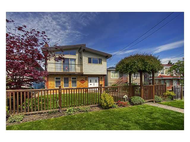 Main Photo: 2811 EUCLID Avenue in Vancouver: Collingwood VE House for sale (Vancouver East)  : MLS®# V948800