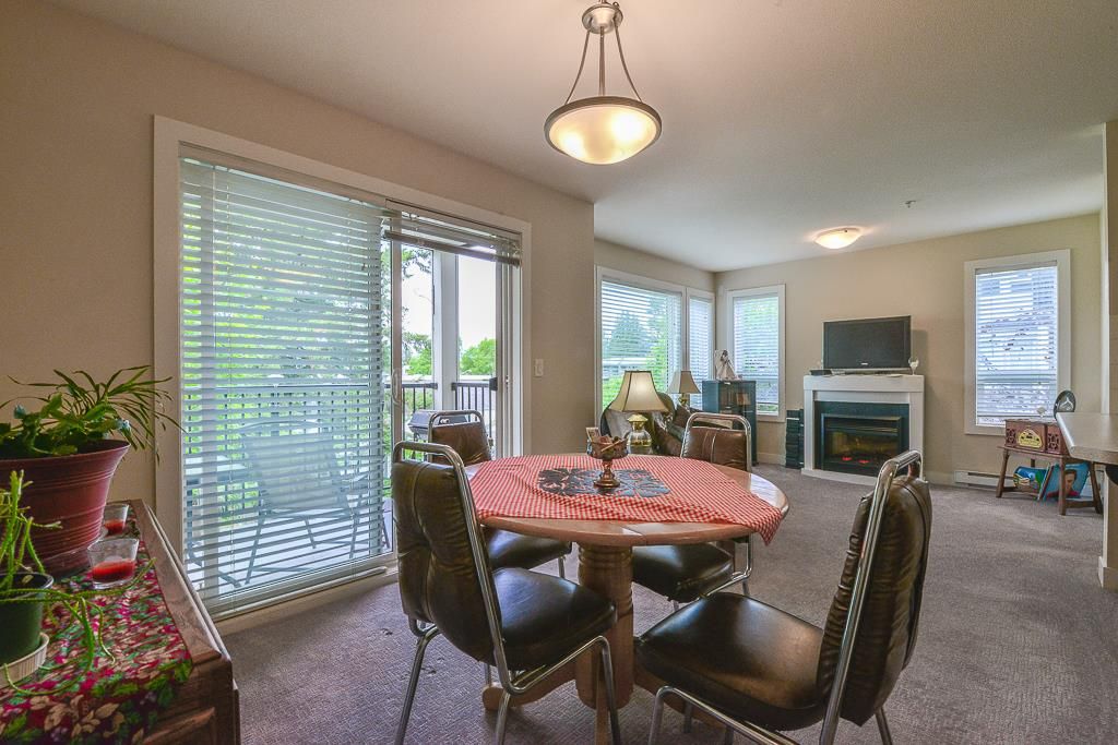 Main Photo: 315 9422 VICTOR Street in Chilliwack: Chilliwack N Yale-Well Condo for sale in "THE NEWMARK" : MLS®# R2371984
