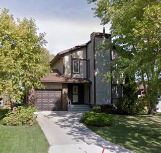 Photo 2: 70 Lake Grove Bay in Winnipeg: Waverley Heights Residential for sale (1L)  : MLS®# 202329183
