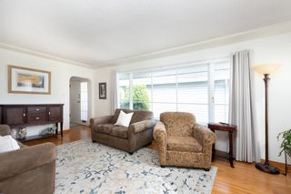Photo 3: 347 CUMBERLAND Street in New Westminster: Sapperton House for sale : MLS®# R2621862