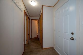 Photo 7: 97 Sandale Drive in Winnipeg: South Glen Residential for sale (2F)  : MLS®# 202312528