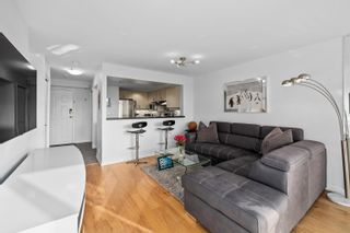 Photo 4: 905 456 MOBERLY Road in Vancouver: False Creek Condo for sale in "PACIFIC COVE" (Vancouver West)  : MLS®# R2645332