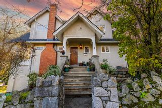 Main Photo: 1290 Topaz Ave in Victoria: Vi Mayfair House for sale : MLS®# 960891