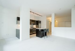 Photo 2: 203 1252 HORNBY Street in Vancouver: Downtown VW Condo for sale in "PURE" (Vancouver West)  : MLS®# R2134609
